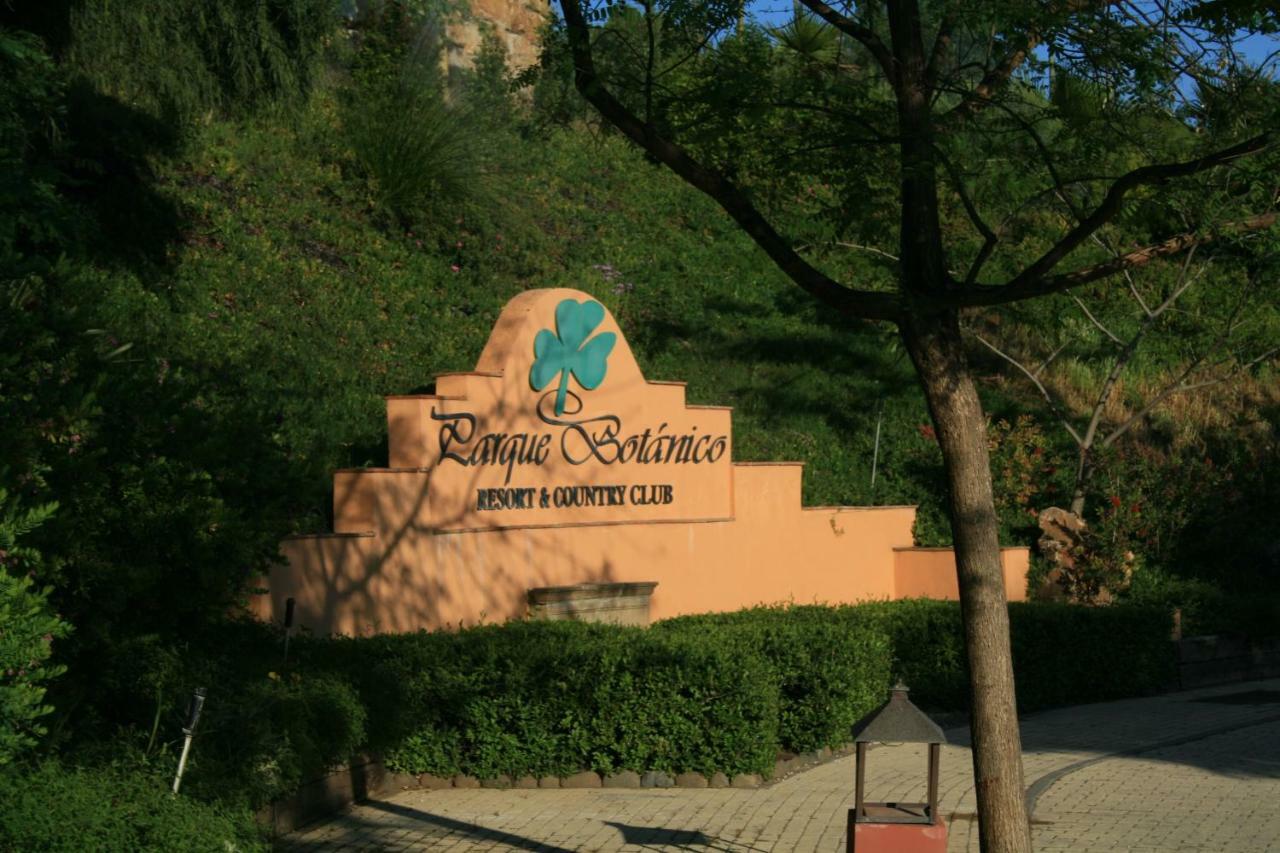 Apartamento En Magnifico Resort - Parque Botanico Estepona Kültér fotó